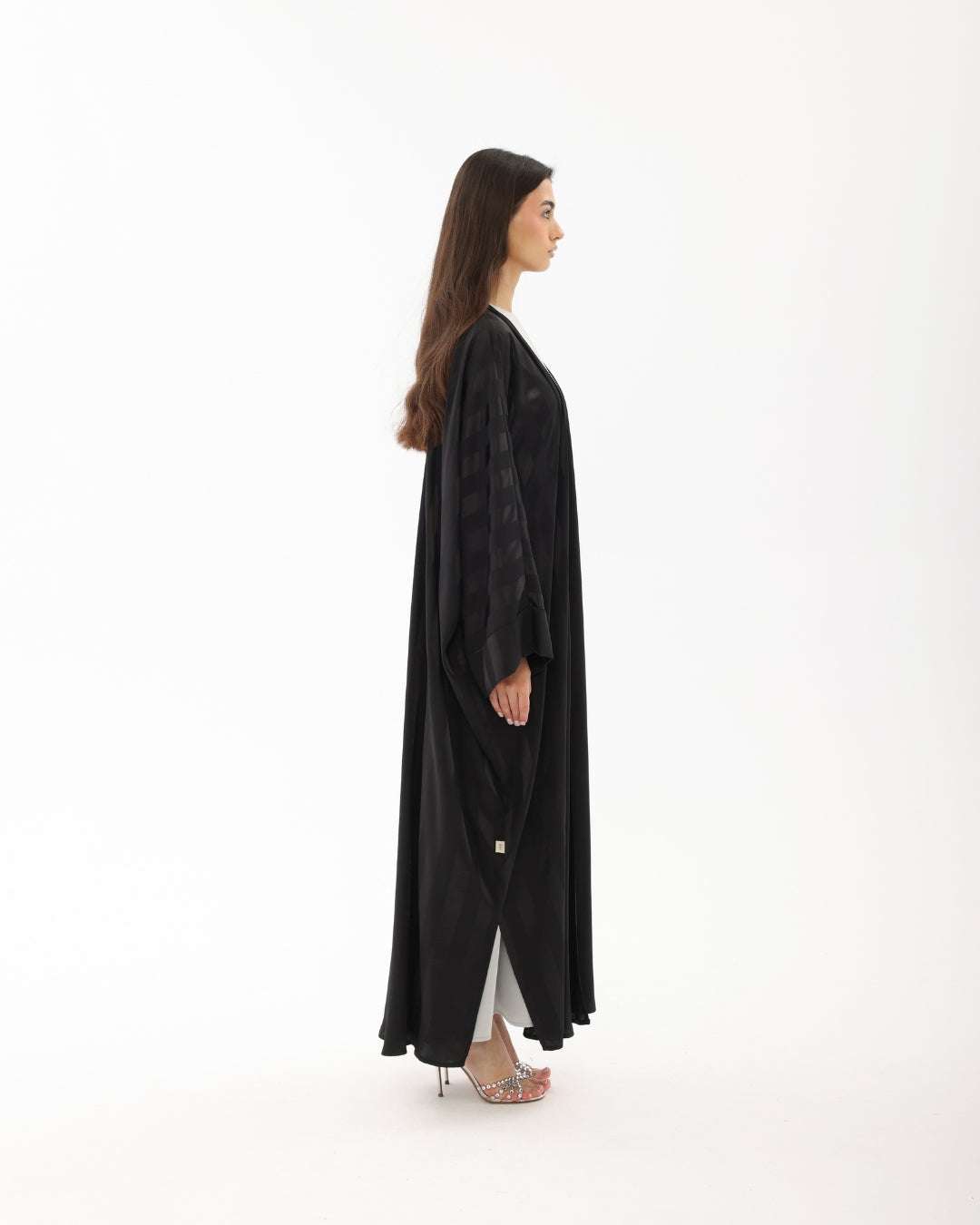 MODERN VEIL